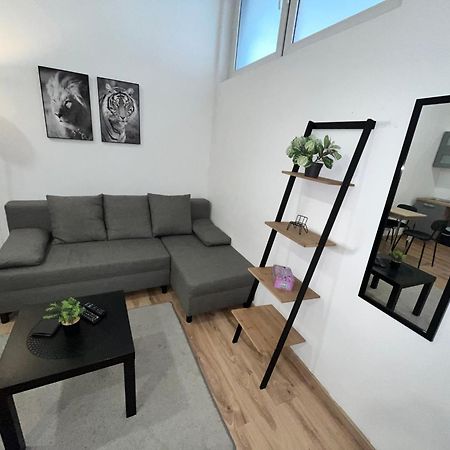 Apartment Central 10C 40Qm Wi-Fi Free Parking Calm Back House Dortmund Eksteriør bilde